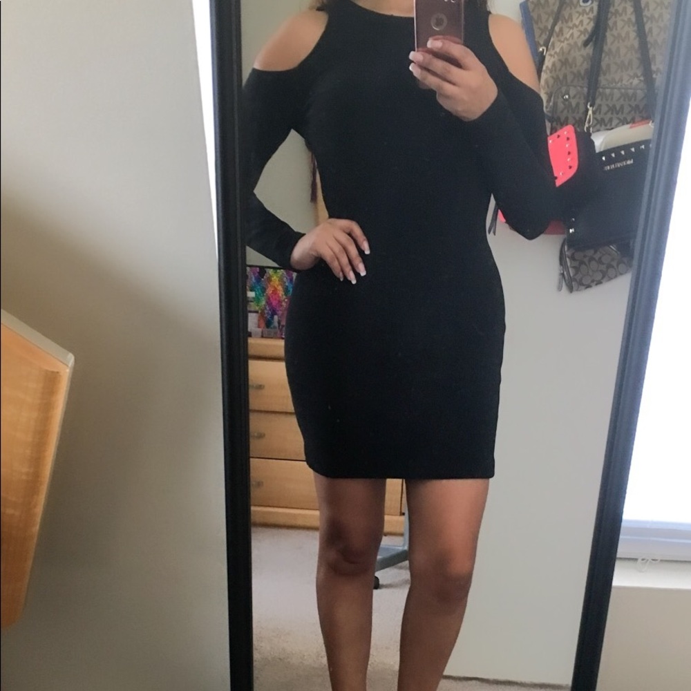 Off Shoulder sexy dress sz 6
